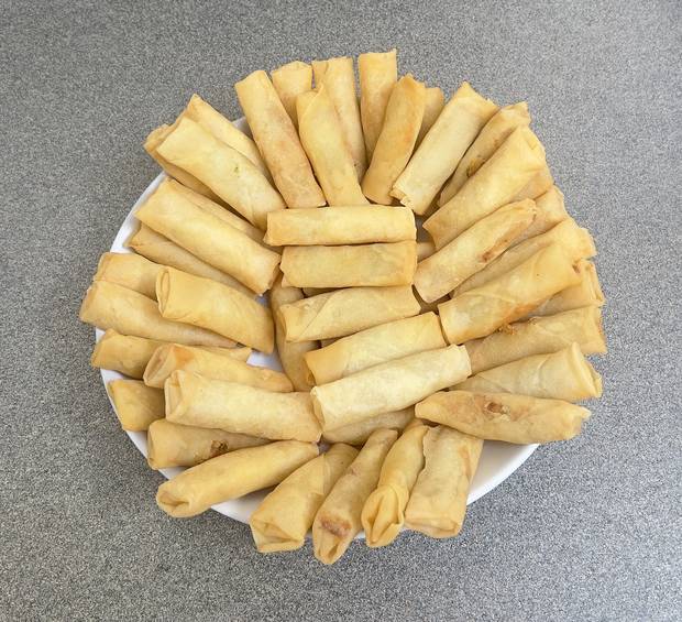 Medium sausage rolls